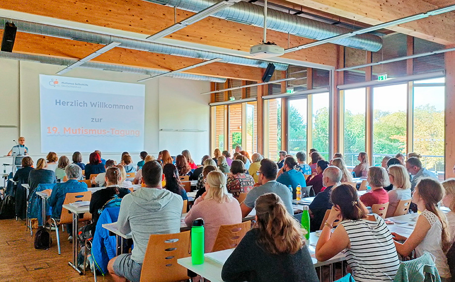 Blick in den vollen Vortragsraum